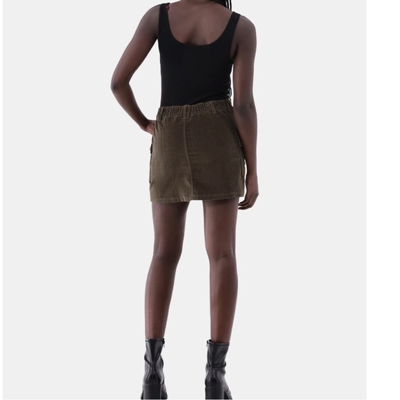 41) No Boundaries Cargo Mini Skirt Juniors NWT sz XL 16/18 color military olive - Picture 2 of 7